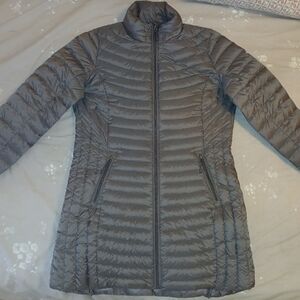 NWOT! 32 Degrees Gray Heat Insulated Puffer Coat. VERY COZY!